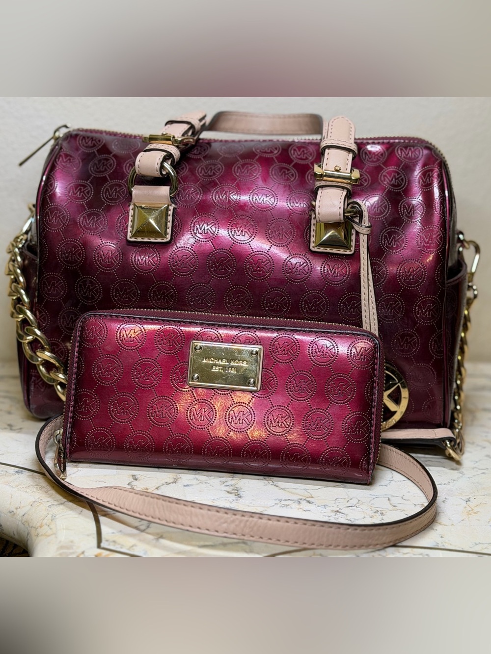 SOLD- Vintage Michael Kors Bordeaux Patent Bag & Matching Wallet Set - Picture 3 of 17
